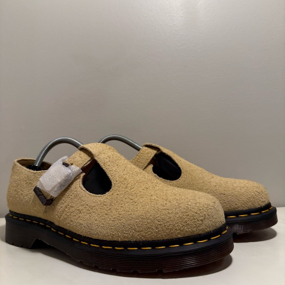 Dr Martens T-Bar Yellow Napped Suede Mary Jane Women’s Size 9 Vintage 60s Style